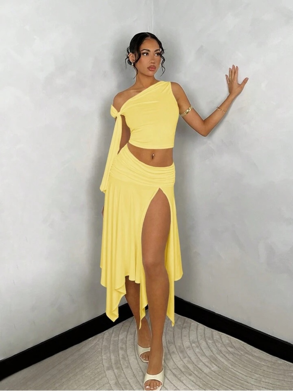 SHEIN Yellow Asymmetrical High-Slit Midi Skirt